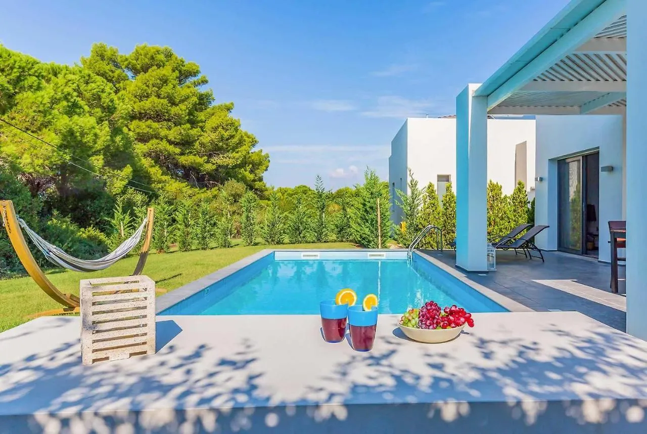 La Soleil Villa Svoronata