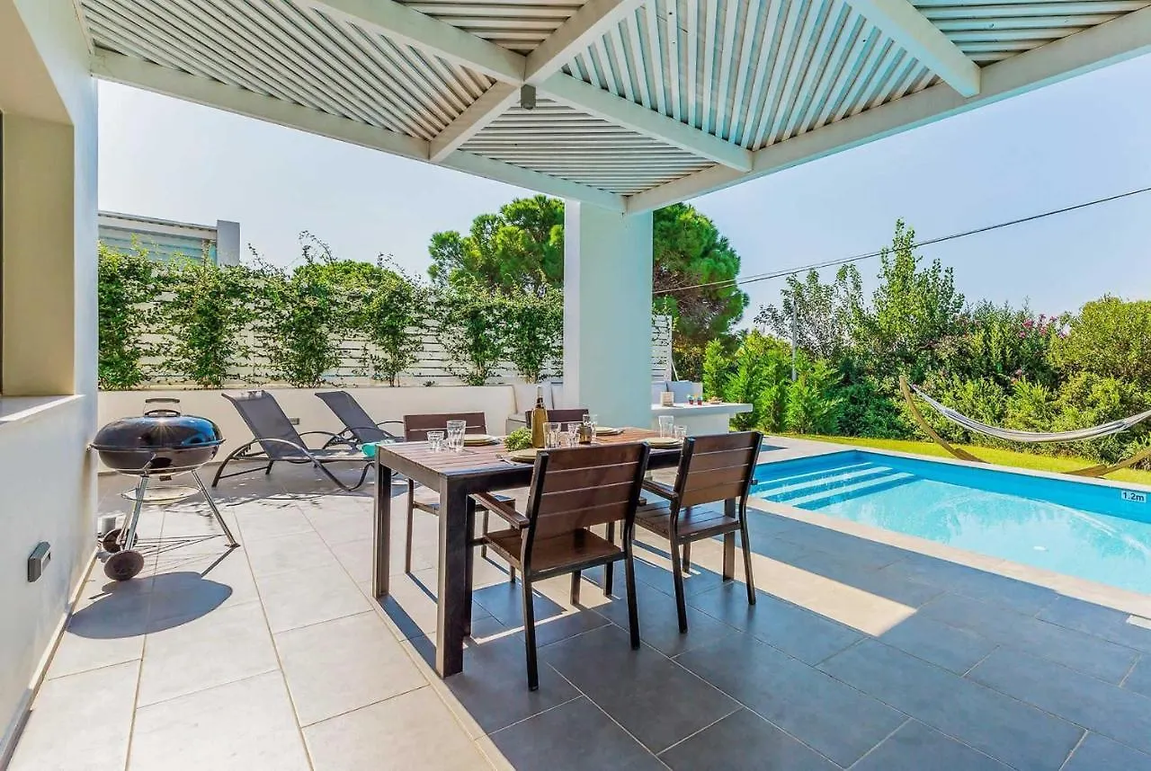 La Soleil Villa Svoronata